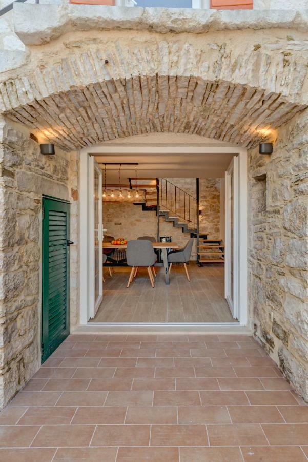 Holiday Home Rocca Supetar Exteriér fotografie
